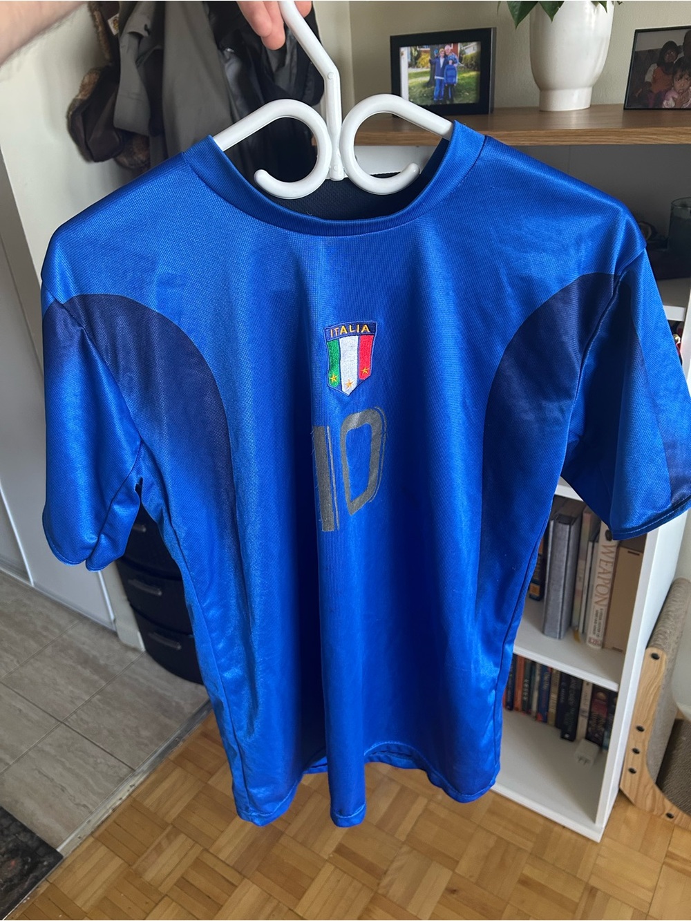 Italy Totti Retro Jersey